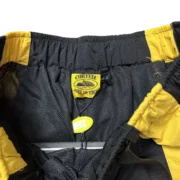 Corteiz Windbreaker Sun And Rain Shorts Black/Yellow - Image 3